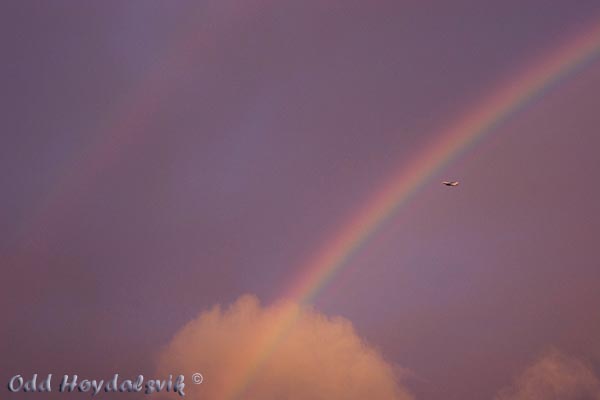 Raibow and airplane